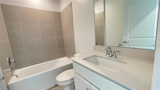 Building Photo - 5652 Lemon Grass St