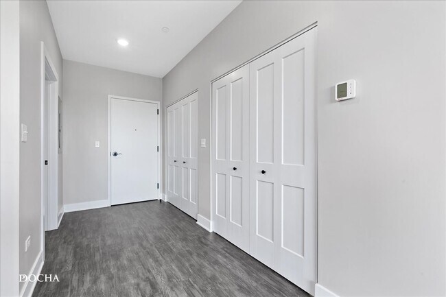Building Photo - 1104 Ritter St