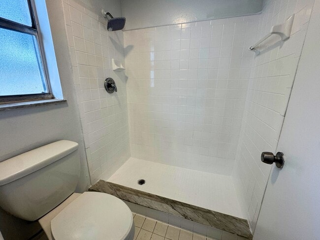 Building Photo - 4459 Treehouse Ln