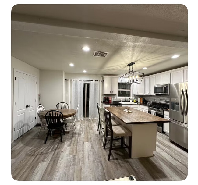 Building Photo - 3229 Muddy Point Ln