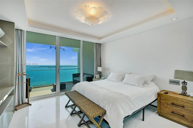 Building Photo - 800 Claughton Island Dr