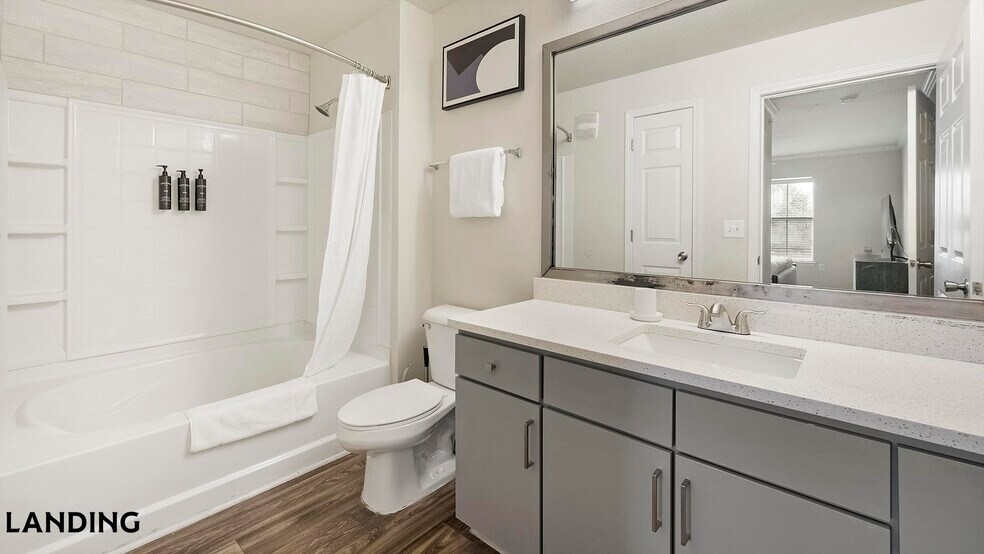 Building Photo - 210 Hillwood Blvd