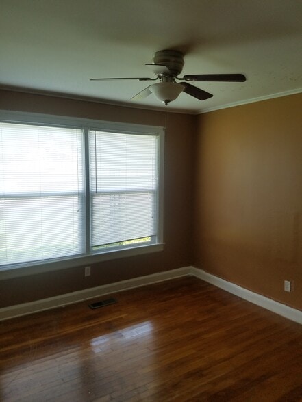 Building Photo - 1908 Nelle St