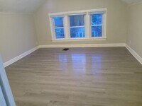 Building Photo - 1527 Dixmont Ave