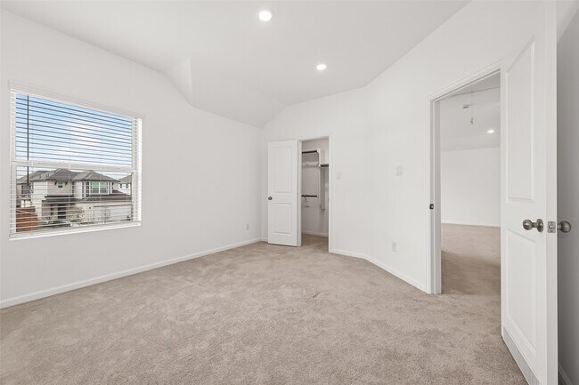 Building Photo - 27118 Angel Creek Ln