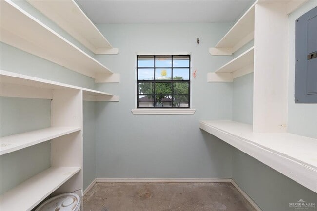 Building Photo - 318 Rancho Viejo Blvd