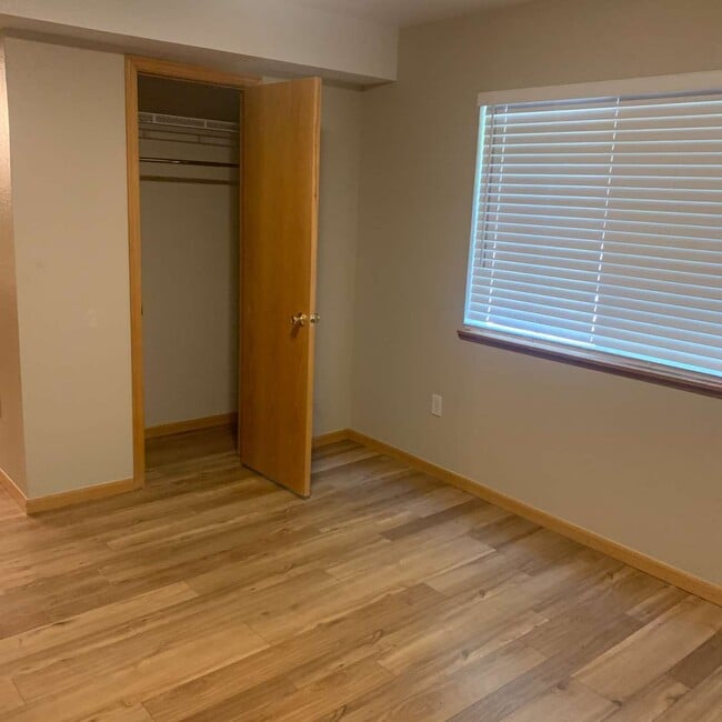 Building Photo - 1120 City Park Ave