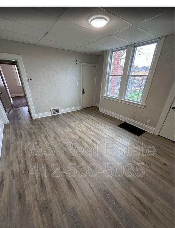 Building Photo - 1224 N Franklin St