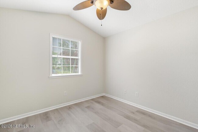 Building Photo - 66 W 14th St