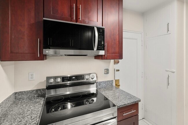 Building Photo - 57 Harvard Ave