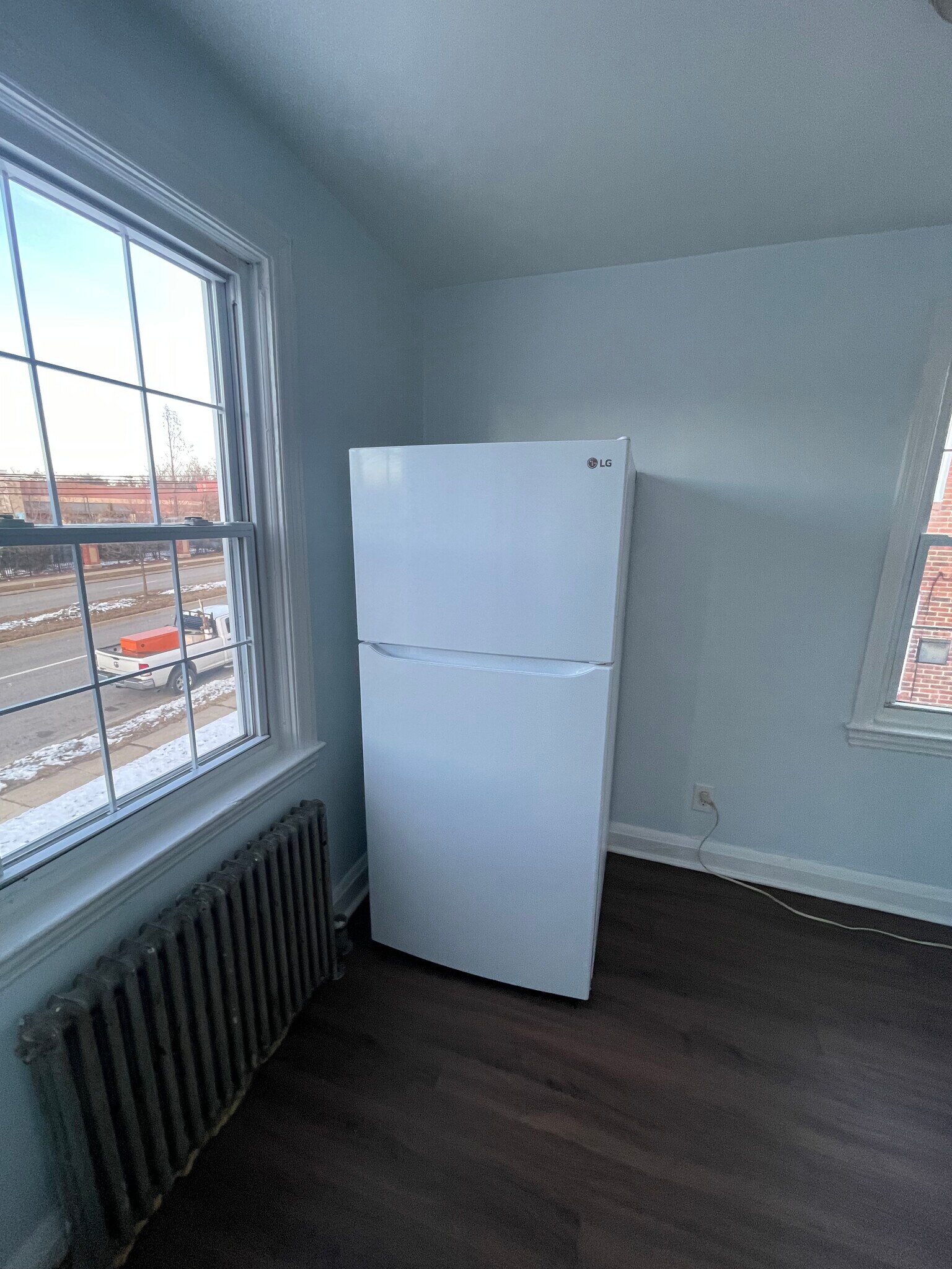 Building Photo - 1339 Taylor Ave