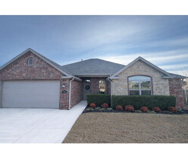 Building Photo - 3703 SW Polestar Cove