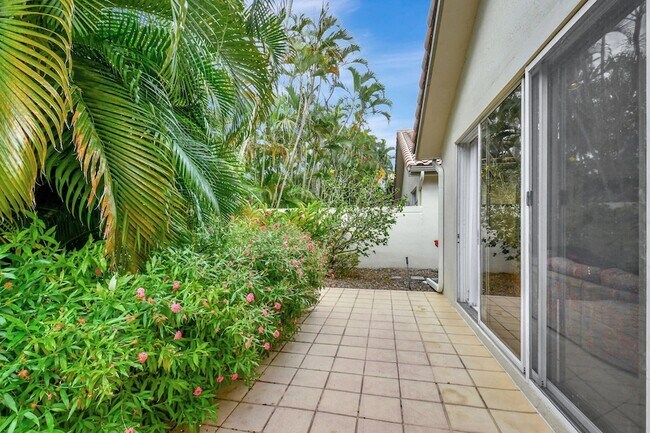 Building Photo - 5152 NW 26th Cir