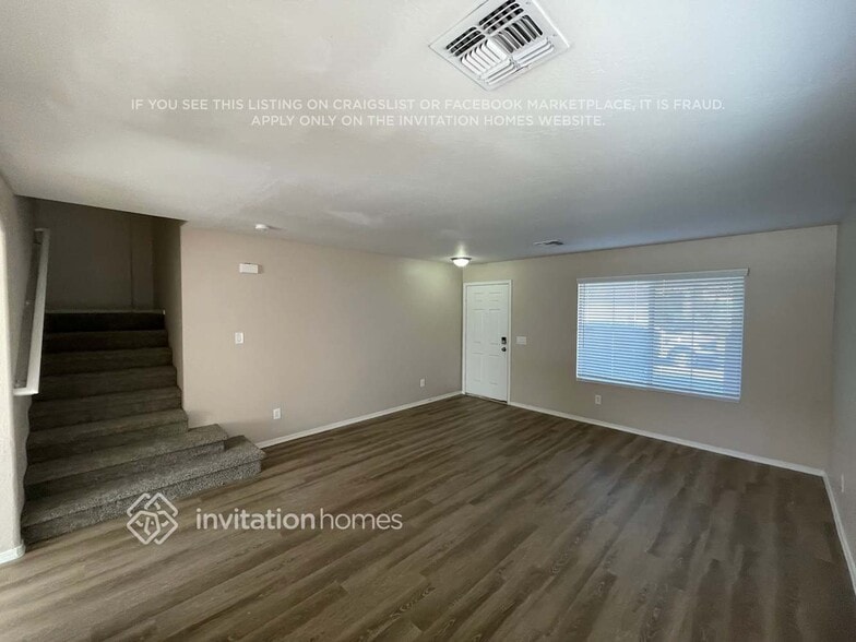 Building Photo - 22011 W Pima St