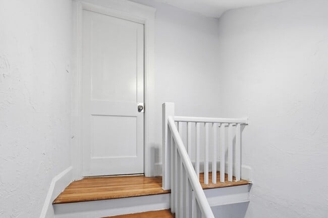 Building Photo - 26 Tower St