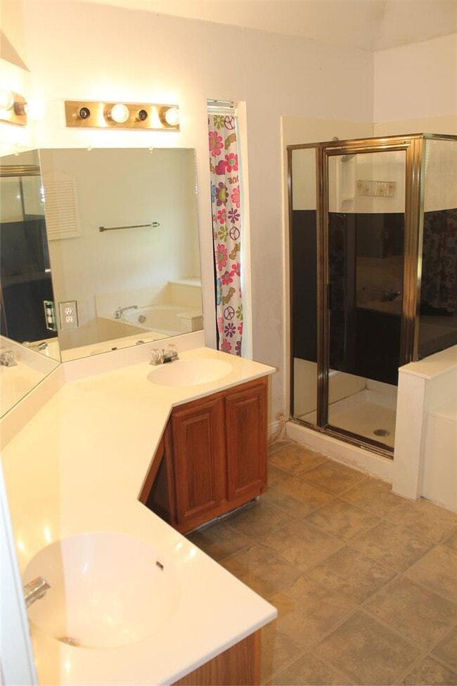 Building Photo - 1805 Whirlwind Trail