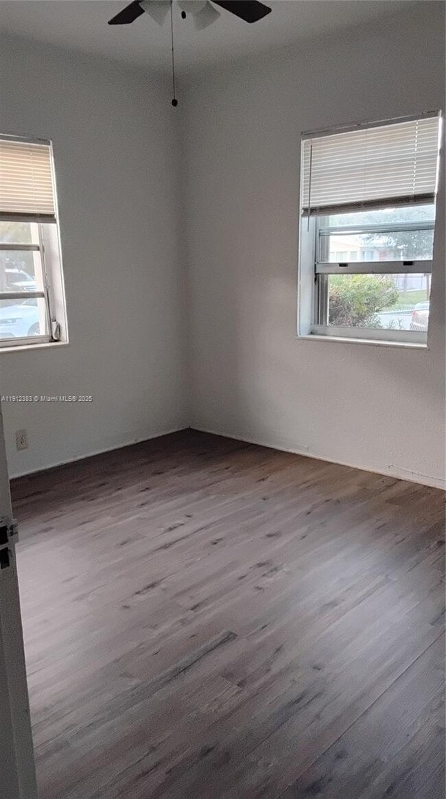 Building Photo - 1914 Adams St