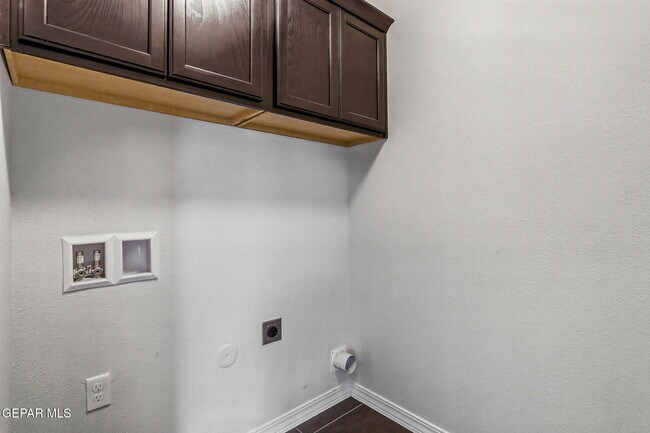 Building Photo - 11381 Bullseye St