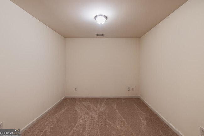 Building Photo - 3941 Snipes Ct