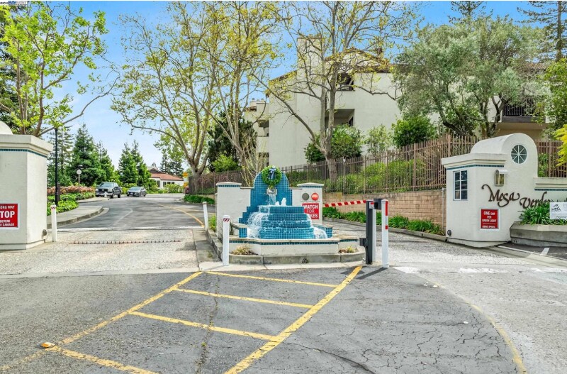 Building Photo - 21071 Gary Dr