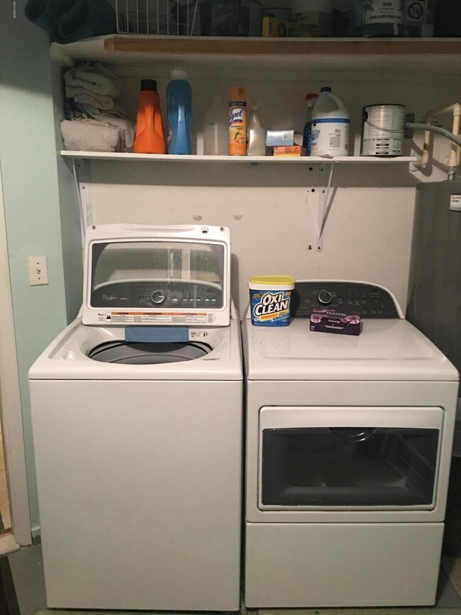 Building Photo - 2470 Ocean Shore Blvd