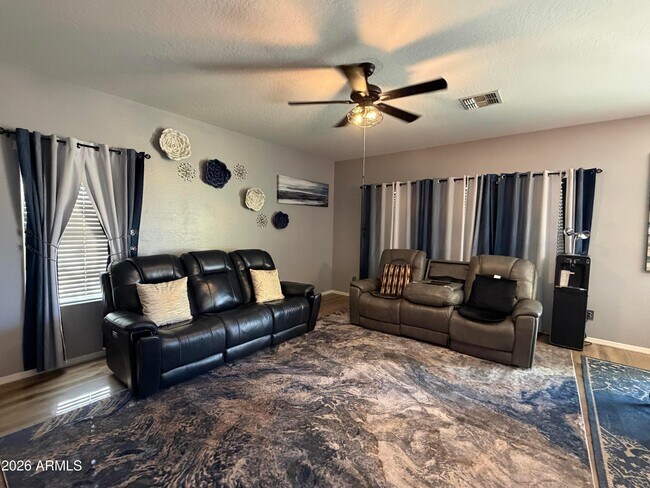 Building Photo - 8508 N 64th Ln