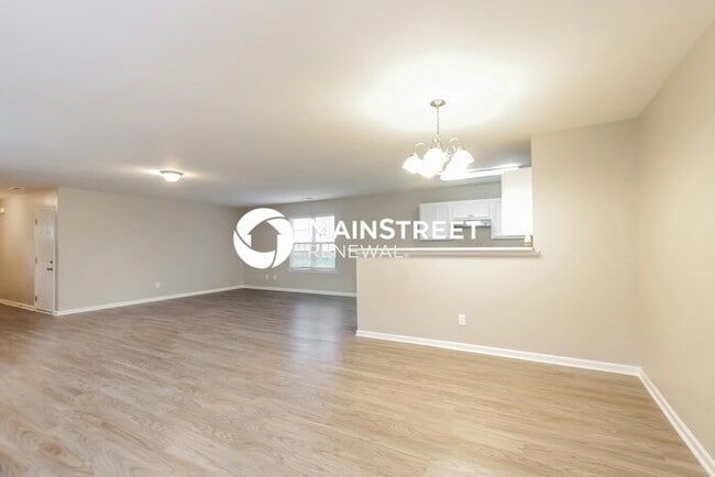 Building Photo - 4 Bedroom Pet-Friendly Home in Charlotte, ...