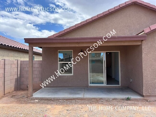 Building Photo - 8558 W Jackdaw Ct