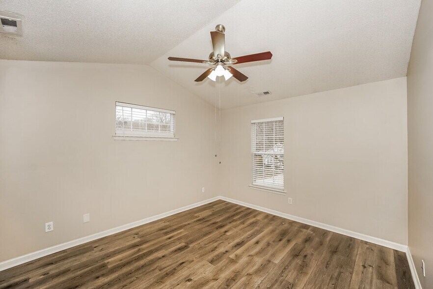 Building Photo - 1854 Colin Creek Ln