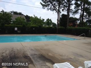 Building Photo - 2223 Locksley Woods Dr