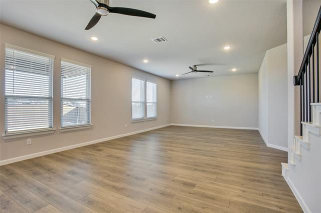 Building Photo - 5450 Ridgeway Dr