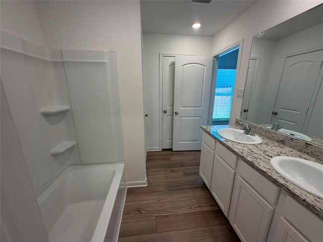 Building Photo - 614 Aplite Pass