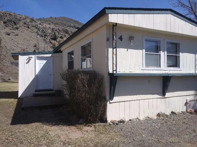 Building Photo - 11 Sphinx Dr