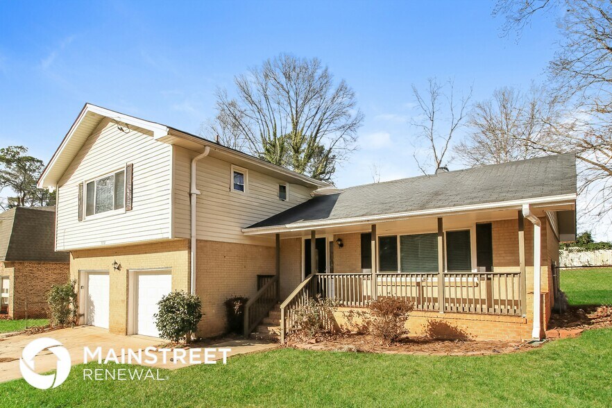 Building Photo - 3518 Sandy Woods Ln