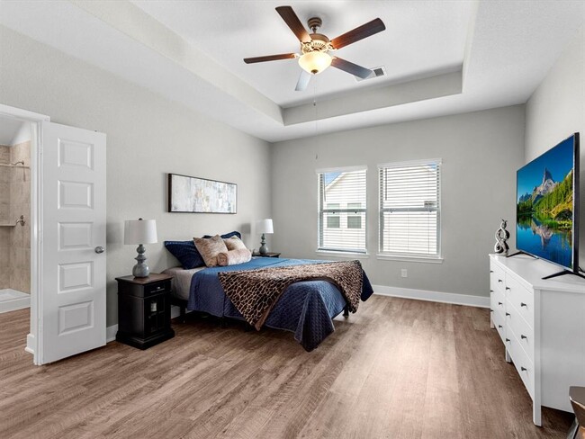 Building Photo - 4420 Ibiza Ln