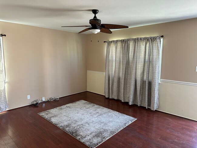 Building Photo - 26025 Cypress St