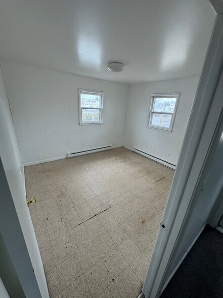 Building Photo - 38 North St