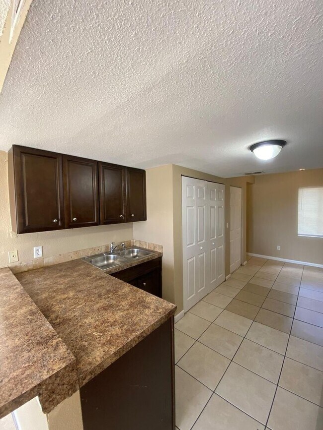Building Photo - 181 Rebecca Ln