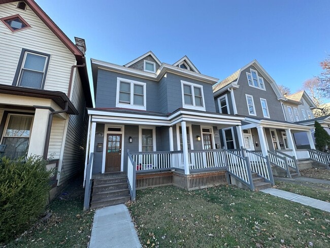 Primary Photo - Hunter Ave 1197-1199 GW2