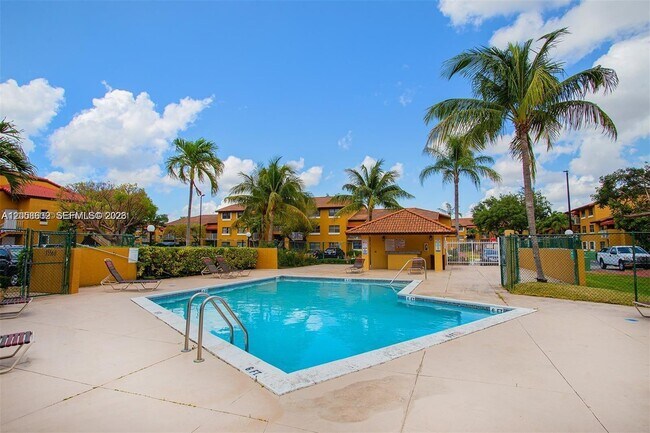 Building Photo - 15550 SW 80th St