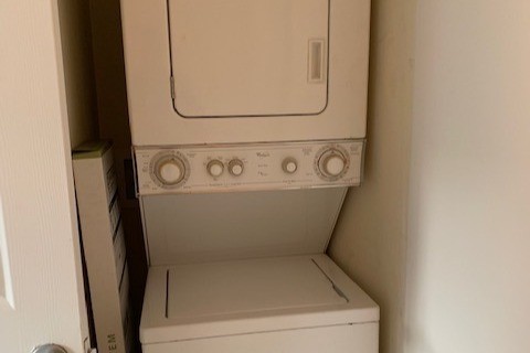 Washer-Dryer - 8240 SW 149th Ct