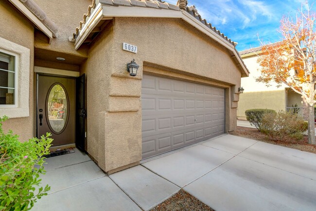 Building Photo - Pool Home with Downstairs Primary Bedroom!