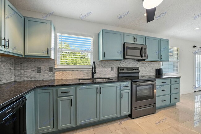 Building Photo - 2109 Jeannette Ct