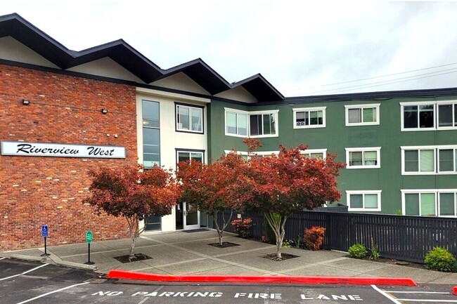 Interior Photo - Riverview West Apartments