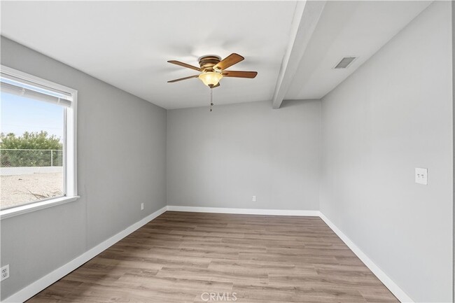 Building Photo - 26960 McCall Ct