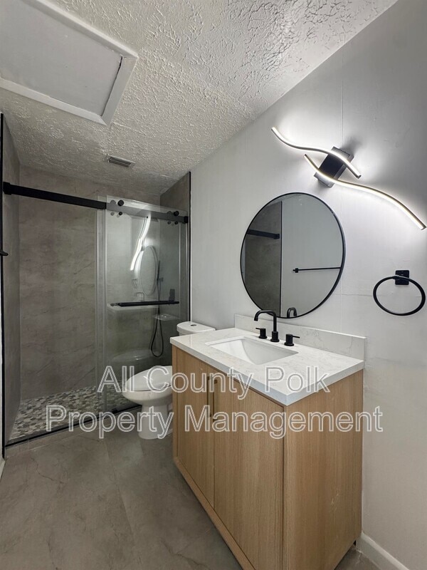 Building Photo - 3020 Galaxy Ln