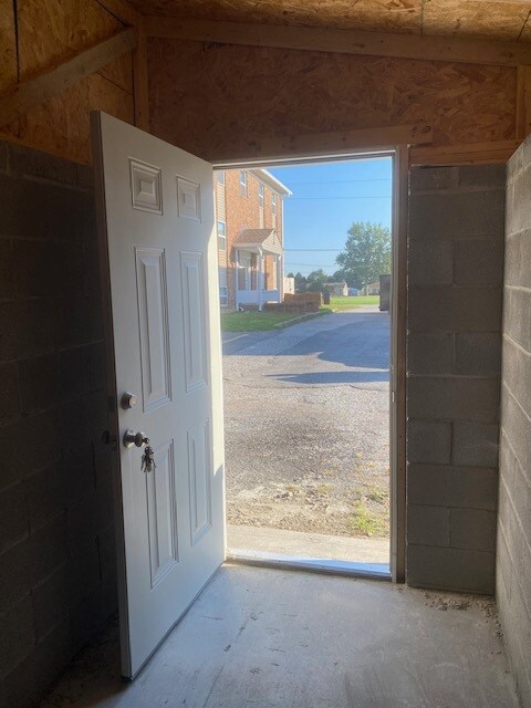 Building Photo - 6506 Hackel Dr