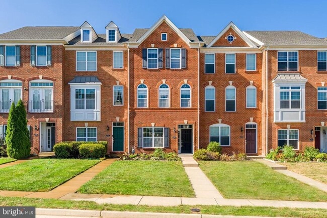 Building Photo - 43190 Loudoun Reserve Dr