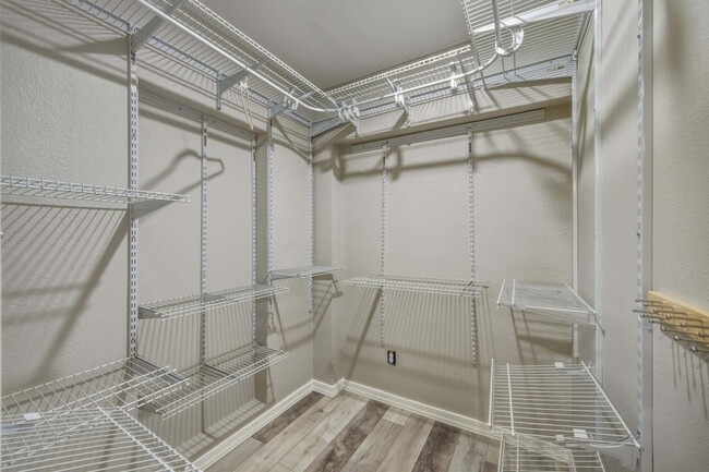 Building Photo - 17024 E Calle Del Sol