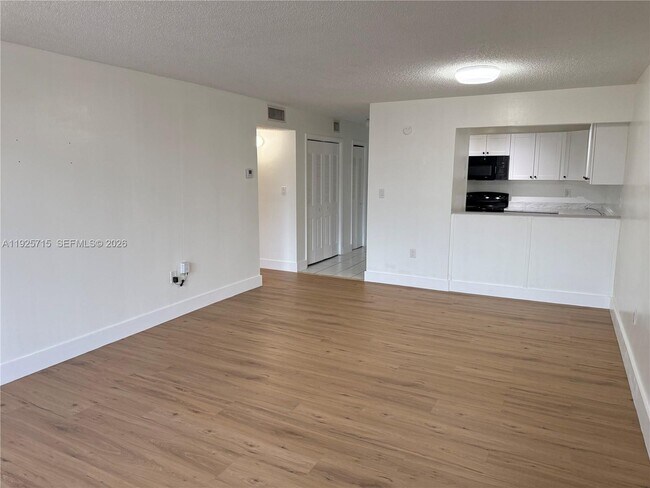 Building Photo - 6980 NW 186th St